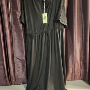 Nwt Plus Size 22 Blaxk Casual Dress With Back Slit